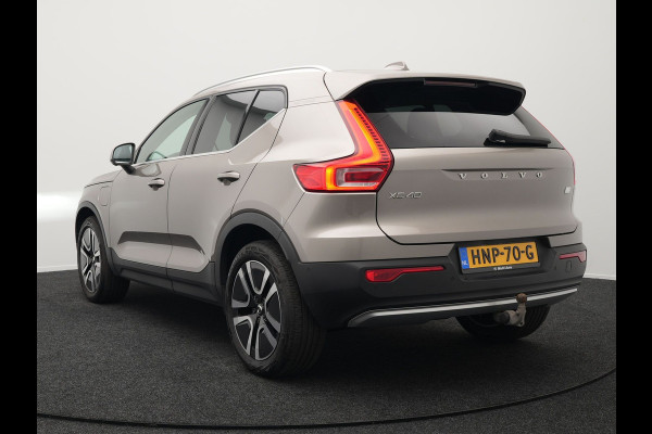 Volvo XC40 T5 Recharge Inscription Plug In Hybrid 261pk PHEV | Trekhaak af Fabriek | Adaptive Cruise | Lederen Sportstoelen Memory | Harman Kardon | Pilot Assist | Camera | 19"L.M |