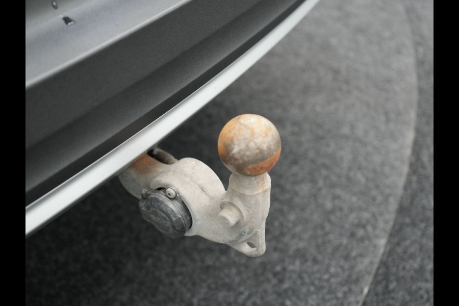 Volvo XC40 T5 Recharge Inscription Plug In Hybrid 261pk PHEV | Trekhaak af Fabriek | Adaptive Cruise | Lederen Sportstoelen Memory | Harman Kardon | Pilot Assist | Camera | 19"L.M |