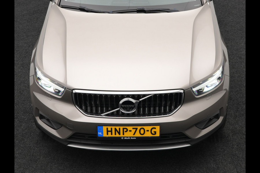Volvo XC40 T5 Recharge Inscription Plug In Hybrid 261pk PHEV | Trekhaak af Fabriek | Adaptive Cruise | Lederen Sportstoelen Memory | Harman Kardon | Pilot Assist | Camera | 19"L.M |