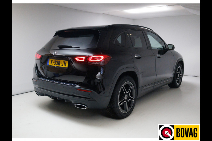 Mercedes-Benz GLA 200 Business Solution AMG | Panoramadak | Multibeam led | Keyless | Verwarmde memorystoelen Fender audio, Navigatie, Ambianceverlichting, Achteruitrijcamera