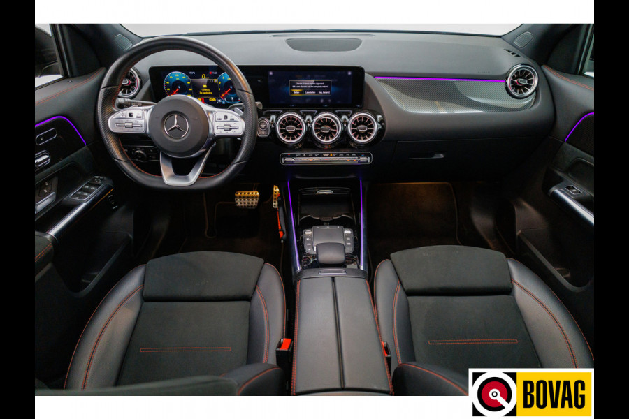 Mercedes-Benz GLA 200 Business Solution AMG | Panoramadak | Multibeam led | Keyless | Verwarmde memorystoelen Fender audio, Navigatie, Ambianceverlichting, Achteruitrijcamera