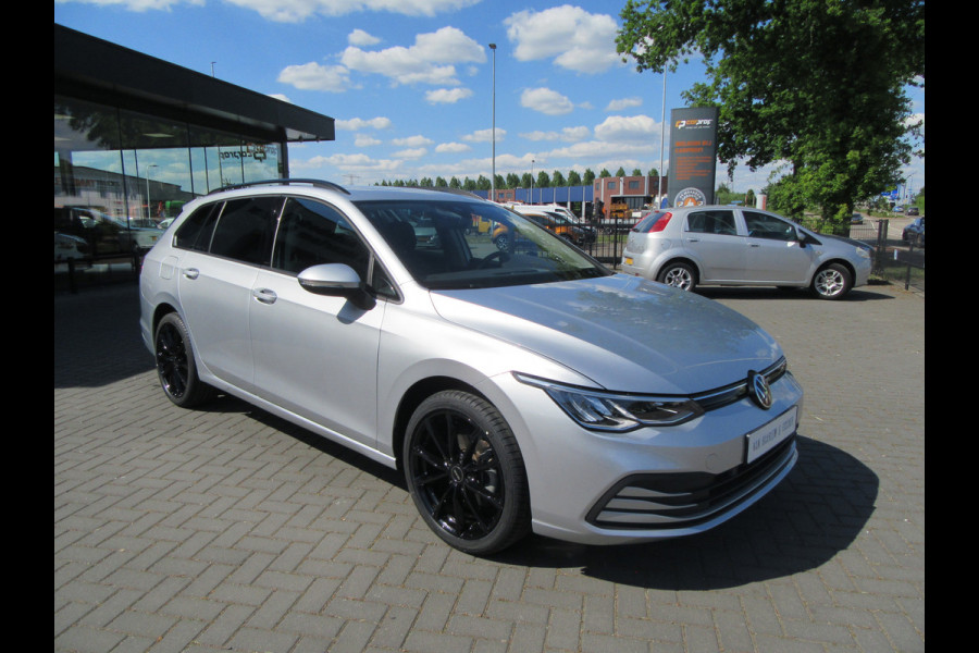 Volkswagen GOLF Variant 1.0 eTSI DSG Life, Navigatie, Camera, Standverw. 18 Inch