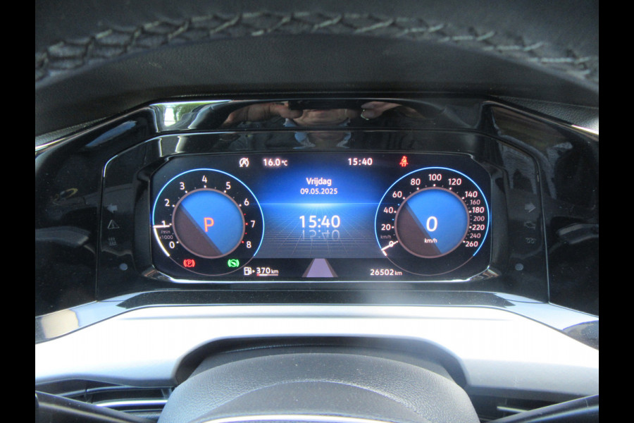 Volkswagen GOLF Variant 1.0 eTSI DSG Life, Navigatie, Camera, Standverw. 18 Inch