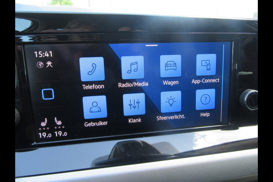 Volkswagen GOLF Variant 1.0 eTSI DSG Life, Navigatie, Camera, Standverw. 18 Inch