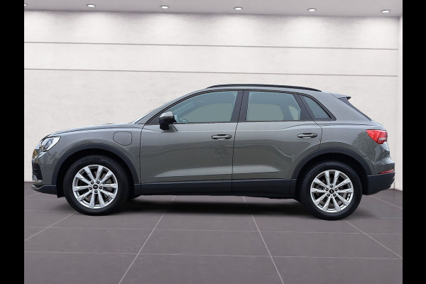 Audi Q3 45 TFSI e ** VIRTUAL, BRUIN LEDER, PANORAMA, APPLE, 18-inch LMV, ALLWETTER BND  ** 1e EIG - UNFALLFREI ** ** INFORMEER OOK NAAR ONZE AANTREKKELIJKE FINANCIAL-LEASE TARIEVEN **