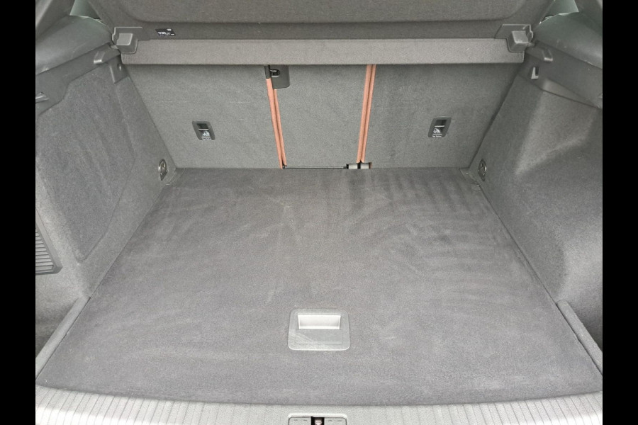 Audi Q3 45 TFSI e ** VIRTUAL, BRUIN LEDER, PANORAMA, APPLE, 18-inch LMV, ALLWETTER BND  ** 1e EIG - UNFALLFREI ** ** INFORMEER OOK NAAR ONZE AANTREKKELIJKE FINANCIAL-LEASE TARIEVEN **