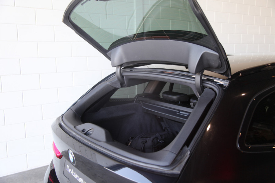 BMW 3 Serie Touring 330e High Executive M Sport Hifi BTW