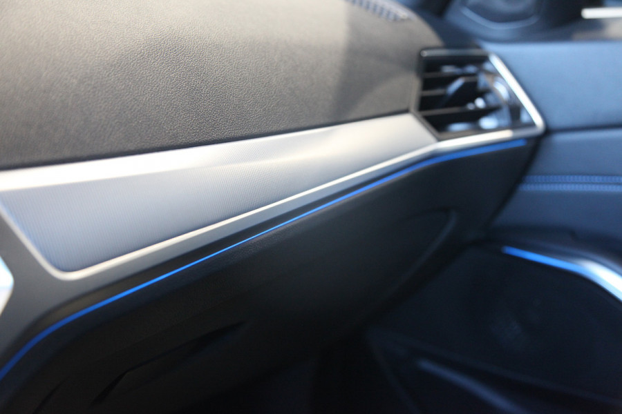 BMW 3 Serie Touring 330e High Executive M Sport Hifi BTW