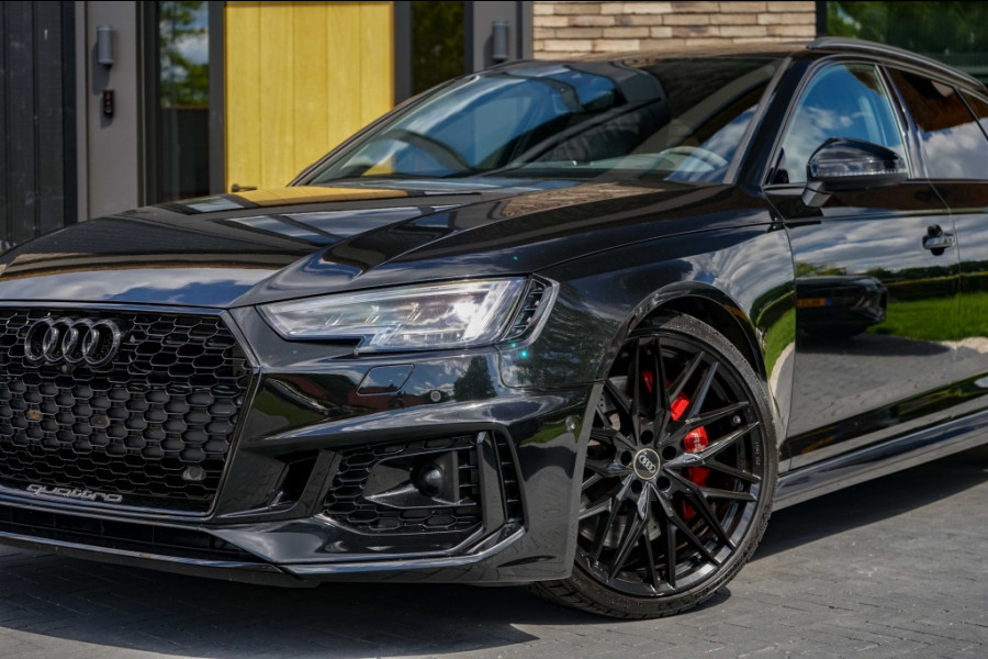 Audi RS4 Avant RS 4 2.9 TFSI Quattro Avant 450PK