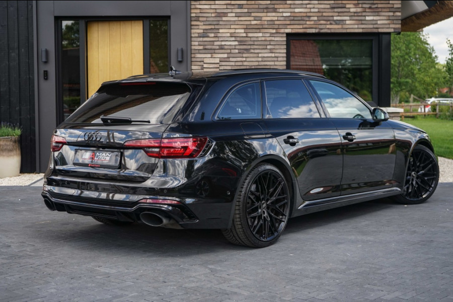 Audi RS4 Avant RS 4 2.9 TFSI Quattro Avant 450PK