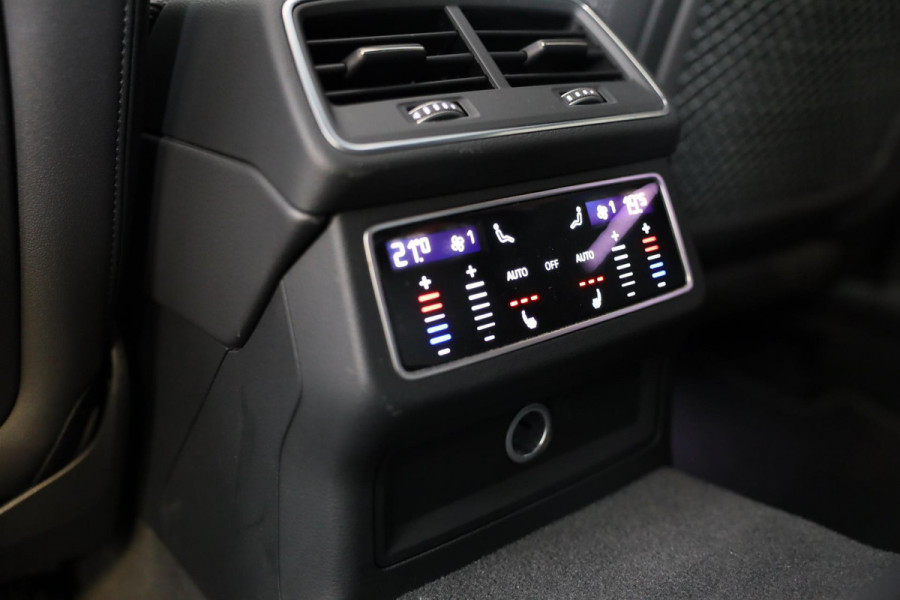 Audi A6 Avant 55 TFSI e Quattro S6 Look / AUT / Memory / 360 Camera / Elek Stoelen / Acc / Lane Assist / Pano / Matrix / 20 Inch