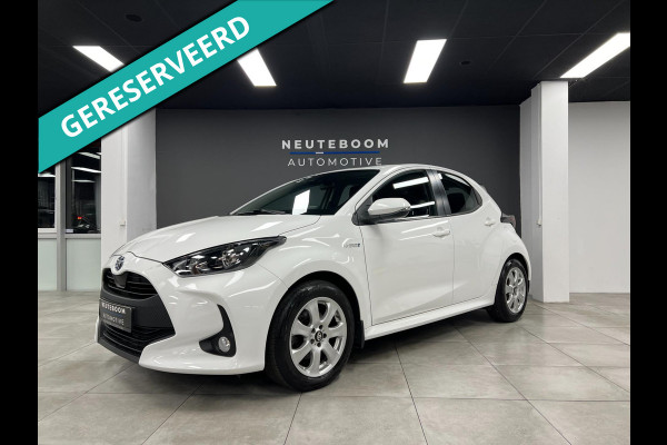 Toyota Yaris 1.5 Hybrid | Lane | Carplay | Cam | Cruise |PDC