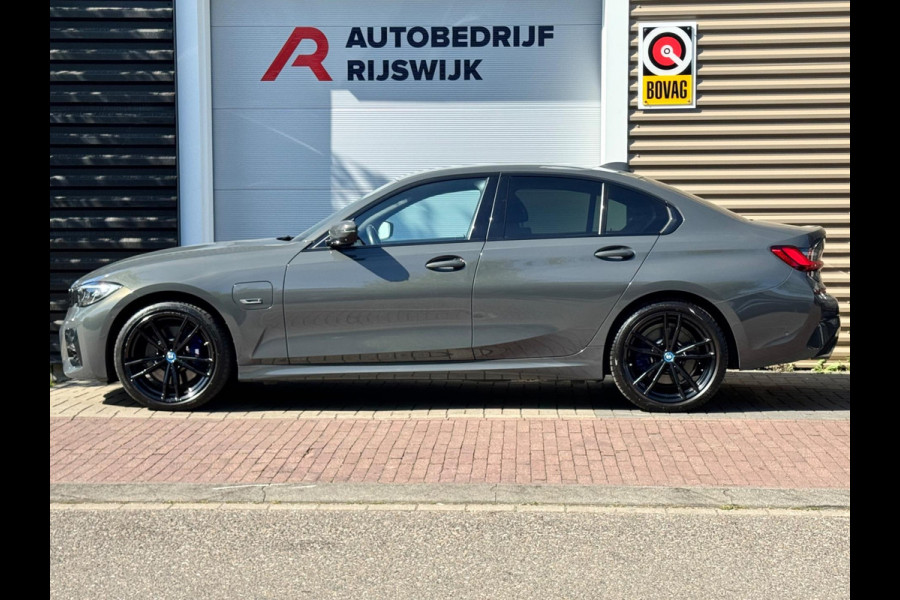 BMW 3-serie 330e M Sport Laser/360/HUD/Dodehoek