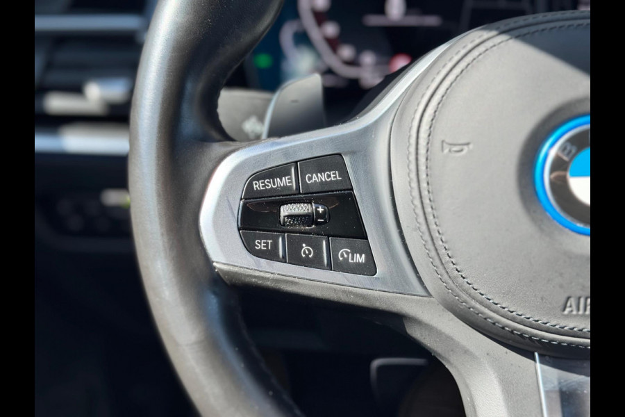 BMW 3-serie 330e M Sport Laser/360/HUD/Dodehoek