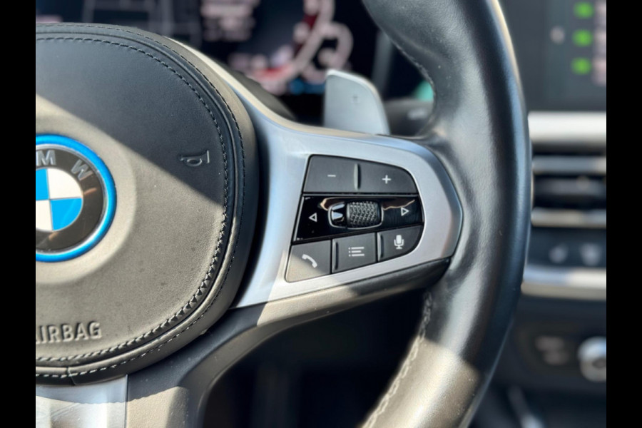 BMW 3-serie 330e M Sport Laser/360/HUD/Dodehoek