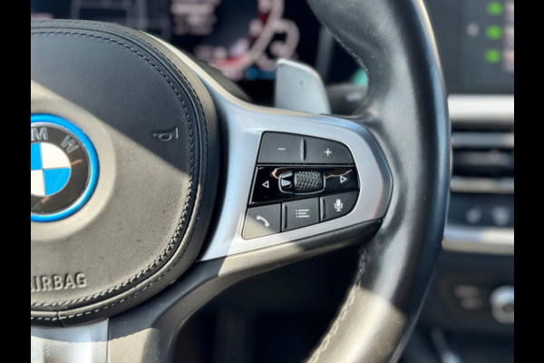 BMW 3-serie 330e M Sport Laser/360/HUD/Dodehoek