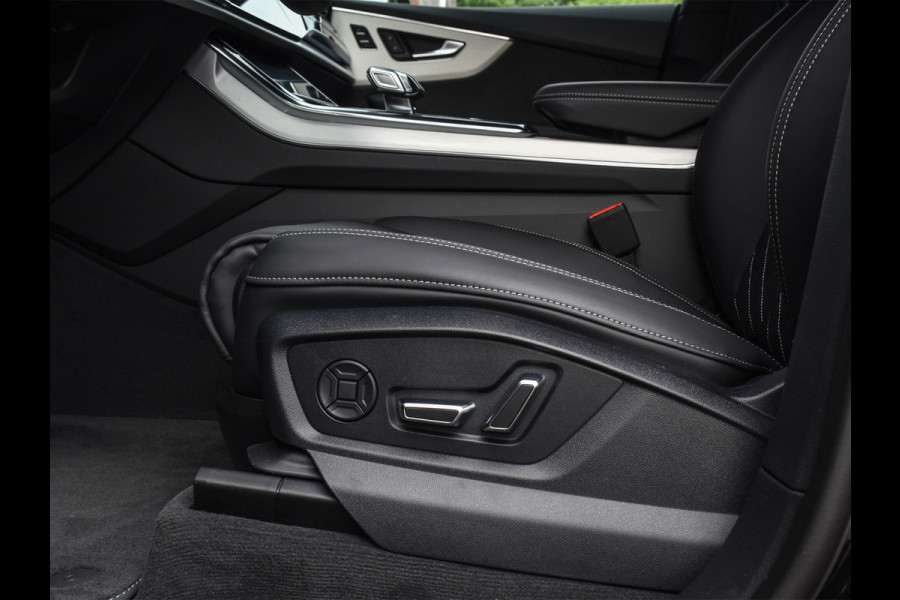Audi Q8 55TFSI e QUATTRO PRO LINE S COMPETITION | S-SEATS | 24 INCH | PANORAMADAK | 4 WIEL BESTURING | B&O SOUND | HEAD-UP | LUCHTVERING