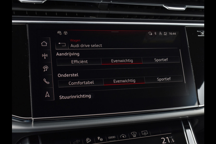 Audi Q8 55TFSI e QUATTRO PRO LINE S COMPETITION | S-SEATS | 24 INCH | PANORAMADAK | 4 WIEL BESTURING | B&O SOUND | HEAD-UP | LUCHTVERING