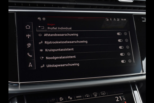 Audi Q8 55TFSI e QUATTRO PRO LINE S COMPETITION | S-SEATS | 24 INCH | PANORAMADAK | 4 WIEL BESTURING | B&O SOUND | HEAD-UP | LUCHTVERING