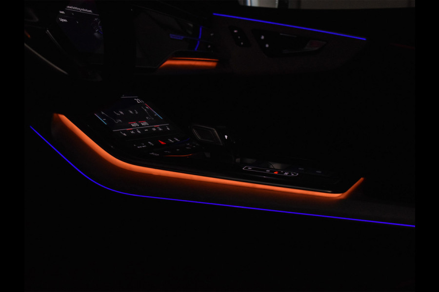 Audi Q8 55TFSI e QUATTRO PRO LINE S COMPETITION | S-SEATS | 24 INCH | PANORAMADAK | 4 WIEL BESTURING | B&O SOUND | HEAD-UP | LUCHTVERING