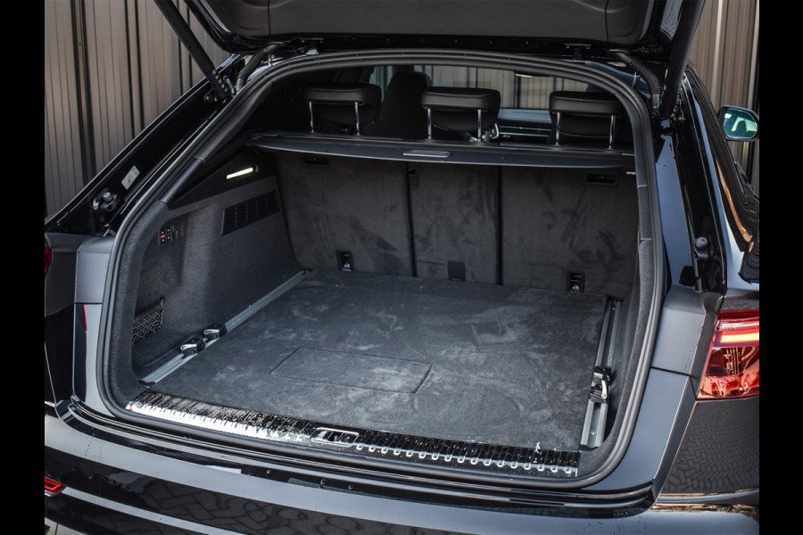 Audi Q8 55TFSI e QUATTRO PRO LINE S COMPETITION | S-SEATS | 24 INCH | PANORAMADAK | 4 WIEL BESTURING | B&O SOUND | HEAD-UP | LUCHTVERING