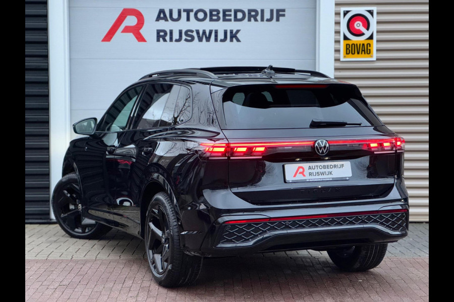 Volkswagen Tiguan 1.5 eTSI R-Line Pano/H&K/Camera/Dodehoek