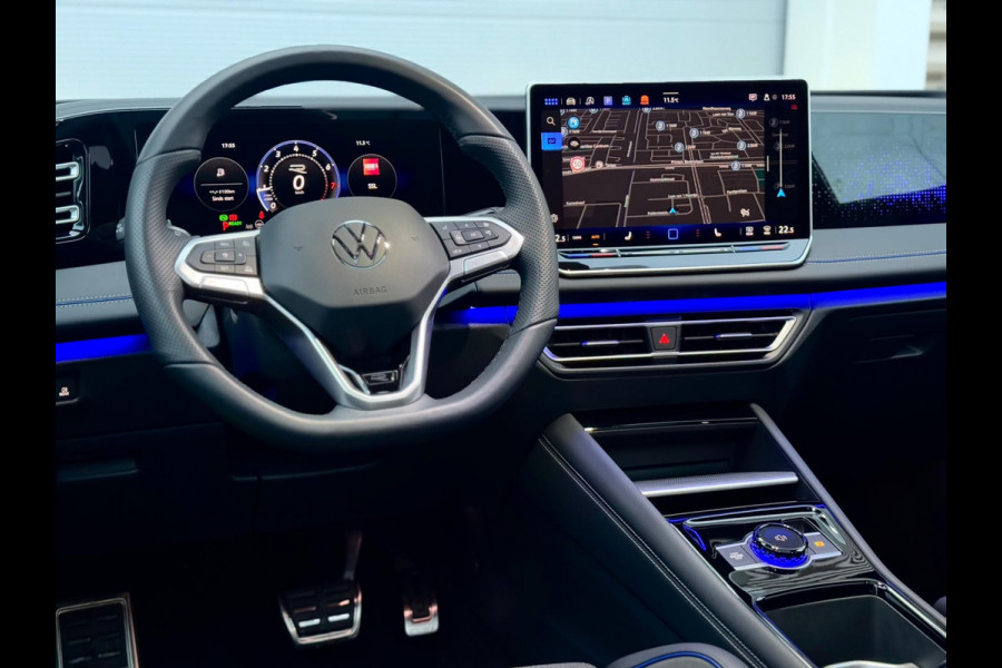 Volkswagen Tiguan 1.5 eTSI R-Line Pano/H&K/Camera/Dodehoek
