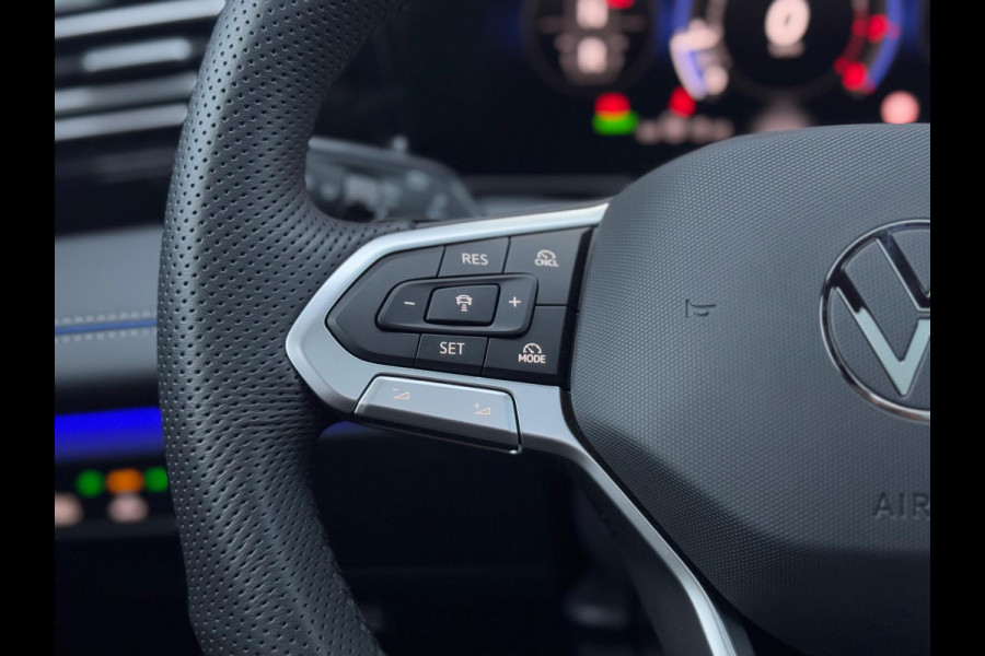 Volkswagen Tiguan 1.5 eTSI R-Line Pano/H&K/Camera/Dodehoek