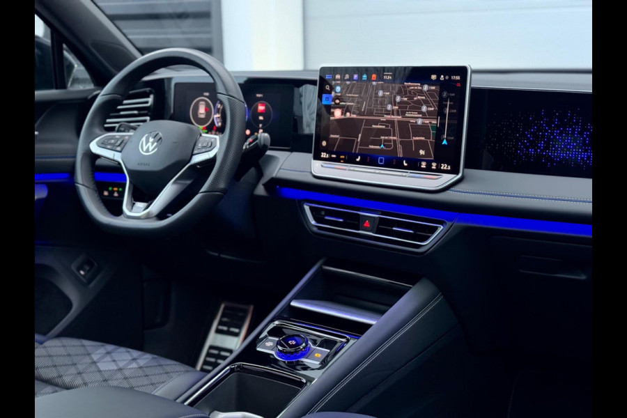 Volkswagen Tiguan 1.5 eTSI R-Line Pano/H&K/Camera/Dodehoek