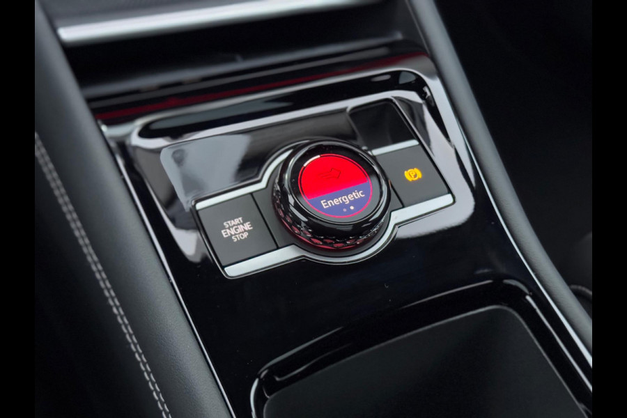 Volkswagen Tiguan 1.5 eTSI R-Line Pano/H&K/Camera/Dodehoek