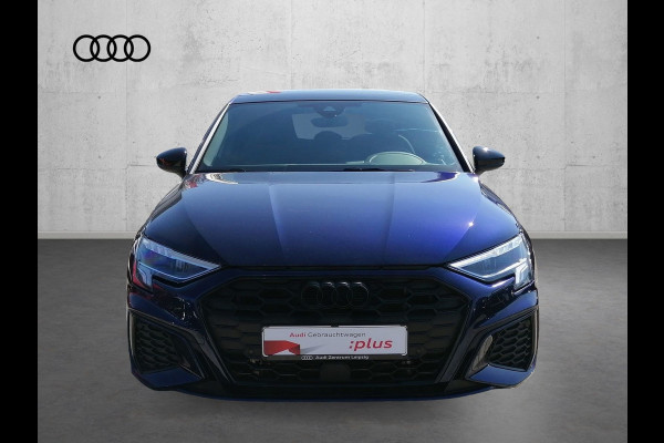Audi A3 Sportback 45 TFSI e S-LINE ** LED, VIRTUAL, PANORAMA, ACC, SPOORASS, CAMERA ** 1e EIG - Slechts 18.500 km. ** ** INFORMEER OOK NAAR ONZE AANTREKKELIJKE FINANCIAL-LEASE TARIEVEN **