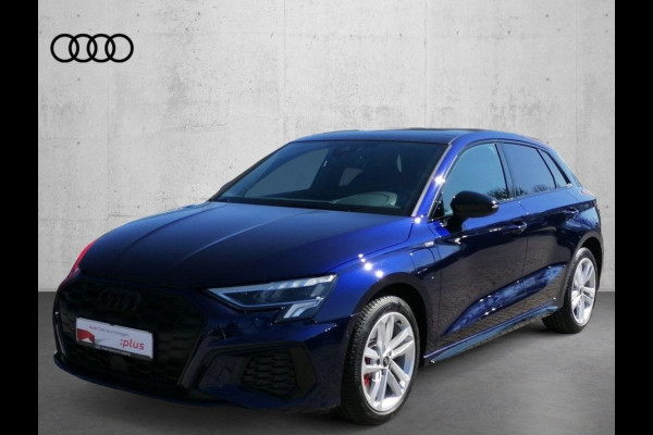 Audi A3 Sportback 45 TFSI e S-LINE ** LED, VIRTUAL, PANORAMA, ACC, SPOORASS, CAMERA ** 1e EIG - Slechts 18.500 km. ** ** INFORMEER OOK NAAR ONZE AANTREKKELIJKE FINANCIAL-LEASE TARIEVEN **