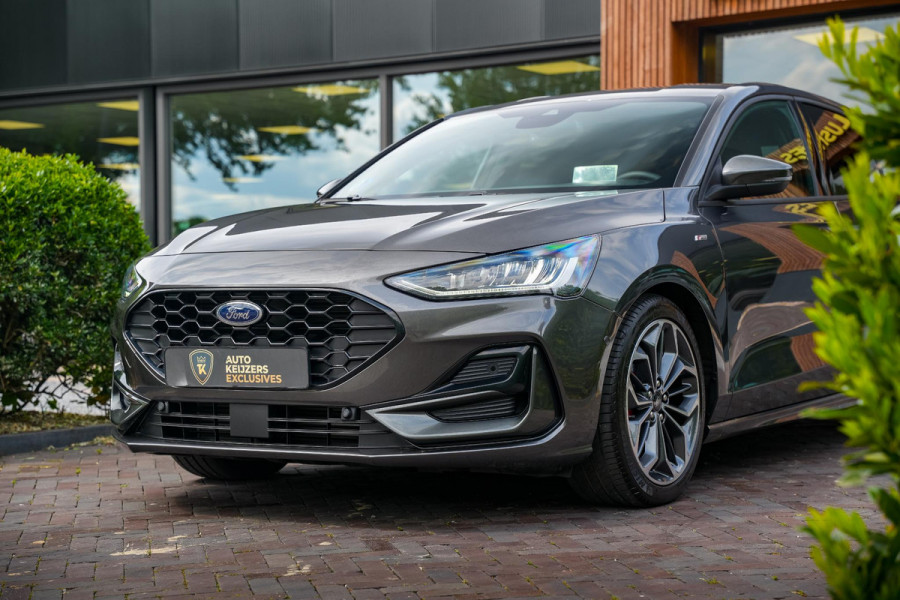 Ford Focus 1.0 EcoBoost Hybrid ST Line Camera Cruise Navigatie DAB+ Keyless