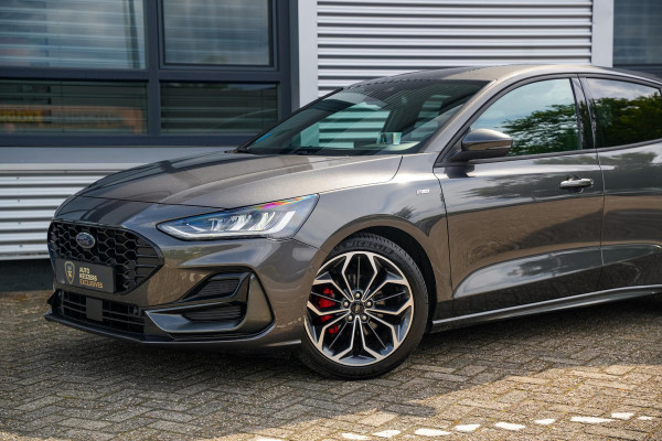 Ford Focus 1.0 EcoBoost Hybrid ST Line Camera Cruise Navigatie DAB+ Keyless