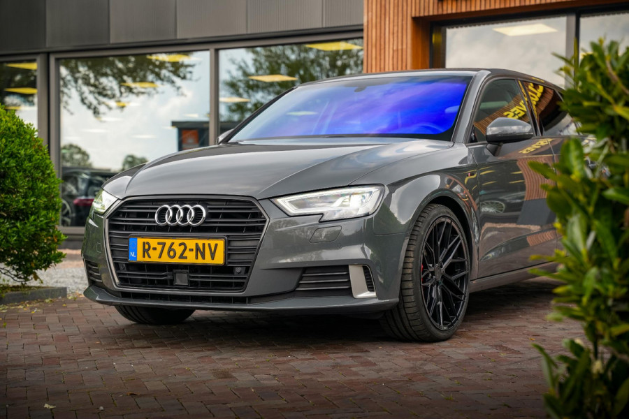 Audi A3 Sportback 35 TFSI CoD Advance Sport S Line Virtual Dash ACC 19" LMV Stoelverw. Clima
