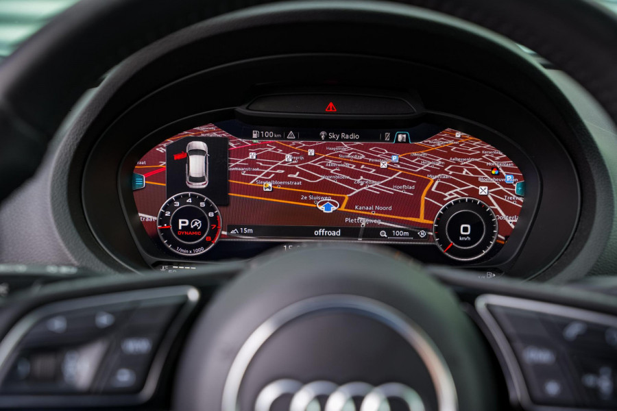 Audi A3 Sportback 35 TFSI CoD Advance Sport S Line Virtual Dash ACC 19" LMV Stoelverw. Clima