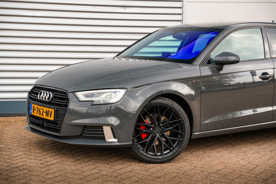 Audi A3 Sportback 35 TFSI CoD Advance Sport S Line Virtual Dash ACC 19" LMV Stoelverw. Clima