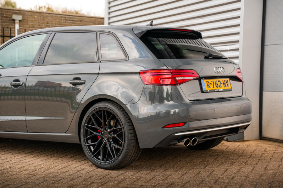 Audi A3 Sportback 35 TFSI CoD Advance Sport S Line Virtual Dash ACC 19" LMV Stoelverw. Clima