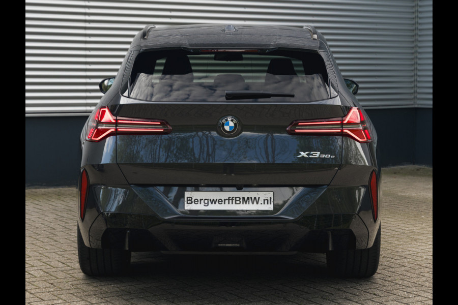 BMW X3 xDrive30e M-Sport Pro - Pano - Trekhaak - Driving Ass Plus - Harman Kardon