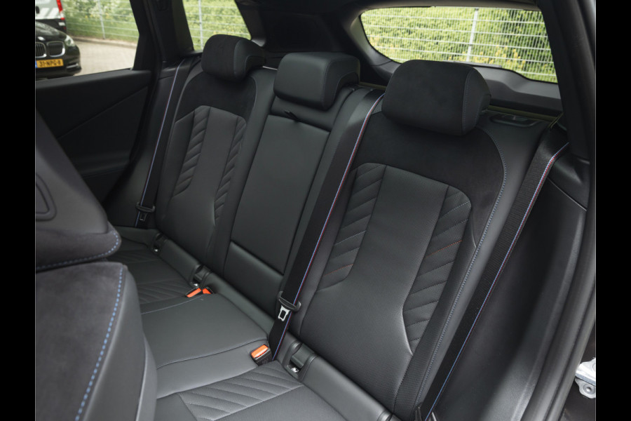 BMW X3 xDrive30e M-Sport Pro - Pano - Trekhaak - Driving Ass Plus - Harman Kardon