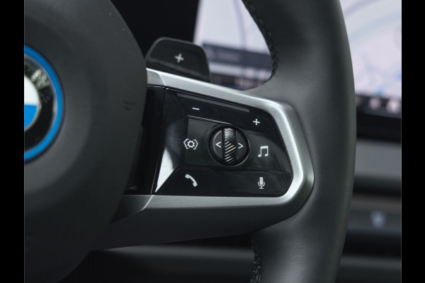 BMW X3 xDrive30e M-Sport Pro - Pano - Trekhaak - Driving Ass Plus - Harman Kardon