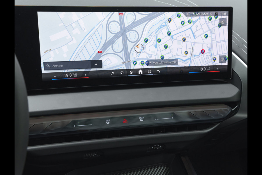 BMW X3 xDrive30e M-Sport Pro - Pano - Trekhaak - Driving Ass Plus - Harman Kardon