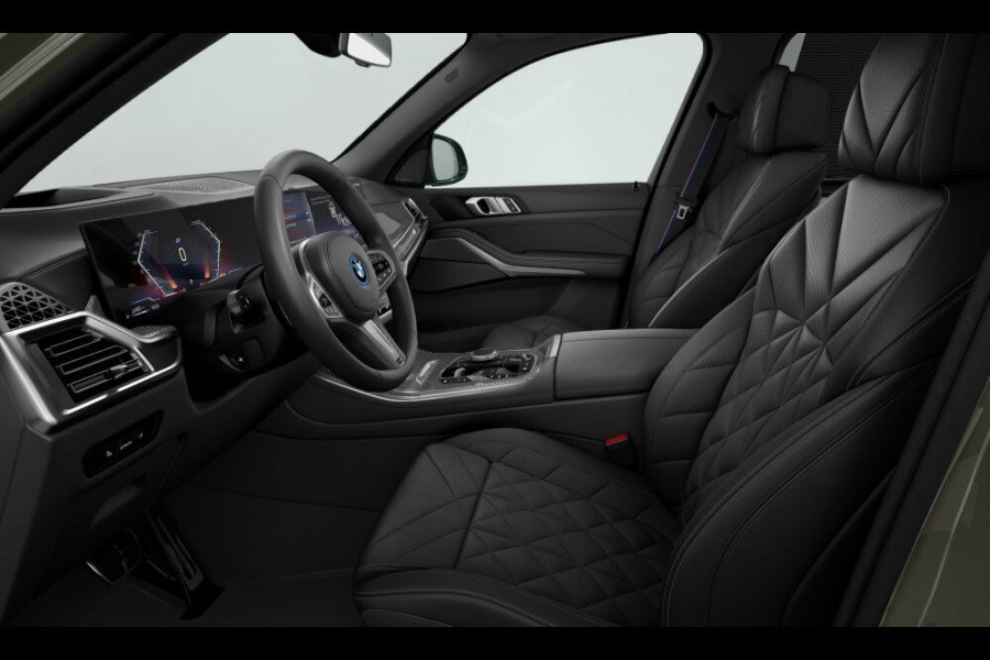 BMW X5 xDrive50e M-Sport Pro - Pano - Trekhaak - Stoelventilatie - Carbon Interieur