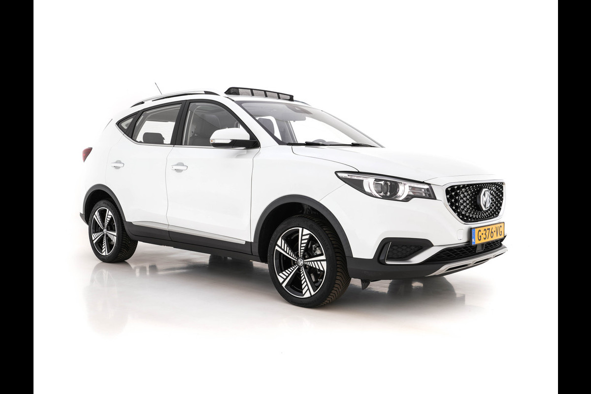 MG ZS EV Luxury 45 kWh (INCL-BTW) *PANO | FULL-LEATHER | CCS-FASTLOADER | KEYLESS | NAVI-FULLMAP | ADAPTIVE-CRUISE | CAMERA | HEATED-SEATS | CARPLAY | LANE-ASSIST | SPORT-SEATS | TOWBAR | 17"ALU* MG ZS EV Luxury 45 kWh (INCL-BTW) *PANO | FULL-LEATHER | CCS-FASTLOADER | KEYLESS | NAVI-FULLMAP | ADAPTIVE-CRUISE | CAMERA | HEATED-SEATS | CARPLAY | LANE-ASSIST | SPORT-SEATS | TOWBAR | 17"ALU*