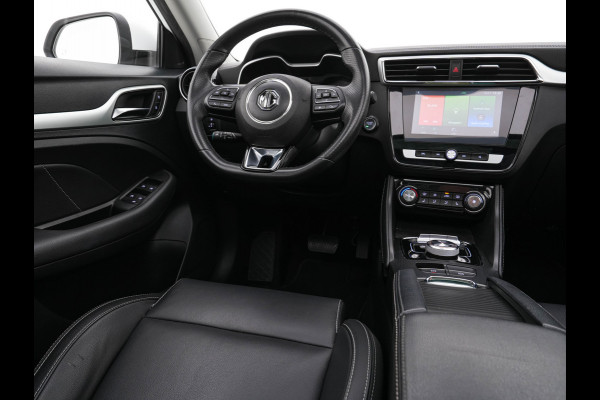 MG ZS EV Luxury 45 kWh (INCL-BTW) *PANO | FULL-LEATHER | CCS-FASTLOADER | KEYLESS | NAVI-FULLMAP | ADAPTIVE-CRUISE | CAMERA | HEATED-SEATS | CARPLAY | LANE-ASSIST | SPORT-SEATS | TOWBAR | 17"ALU*