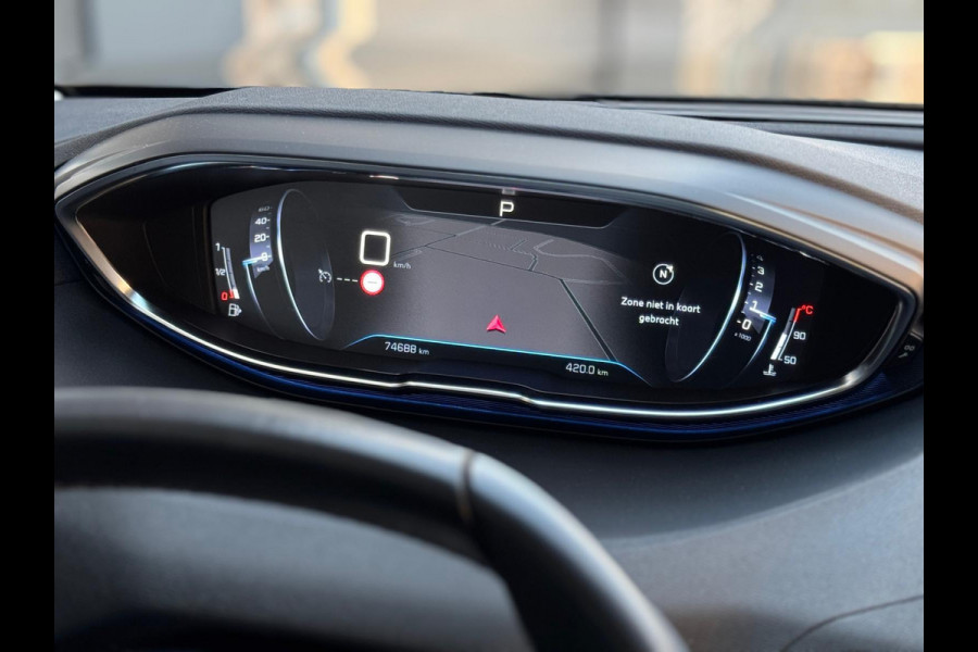 Peugeot 3008 1.2 PureTech AUTOMAAT Blue Lease Premium, afn trekhaak, camera,vele opties, nl auto met nationale auto pas