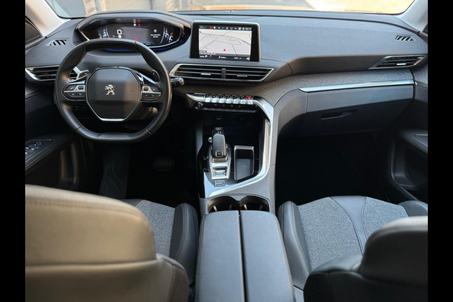 Peugeot 3008 1.2 PureTech AUTOMAAT Blue Lease Premium, afn trekhaak, camera,vele opties, nl auto met nationale auto pas