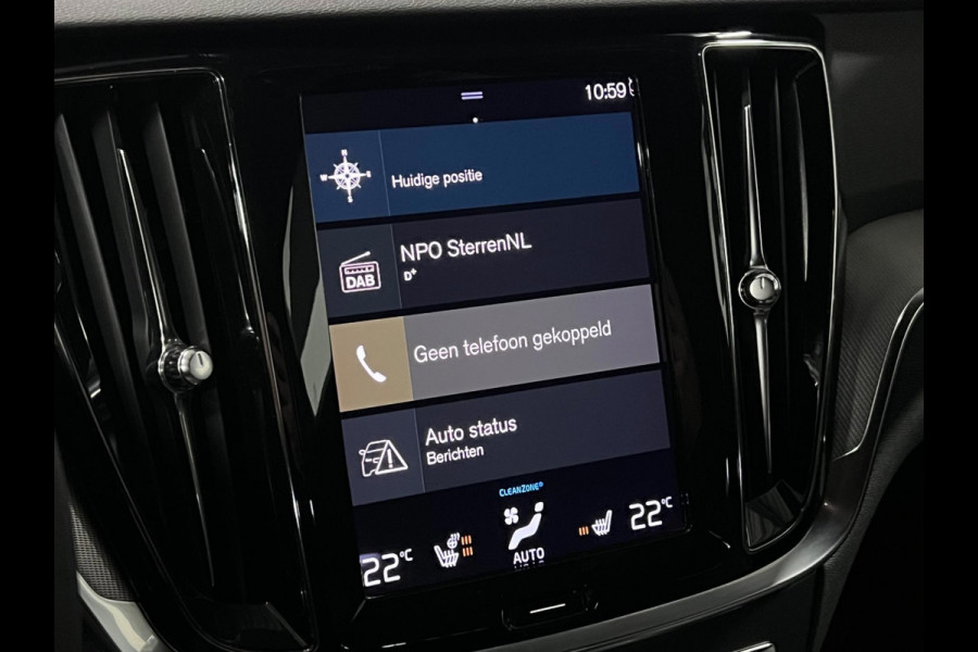 Volvo V60 Recharge T6 AWD Recharge R-Design | Adapt. Cruise c. | Trekhaak | Harman/Kardon | Camera | Keyless | HUD