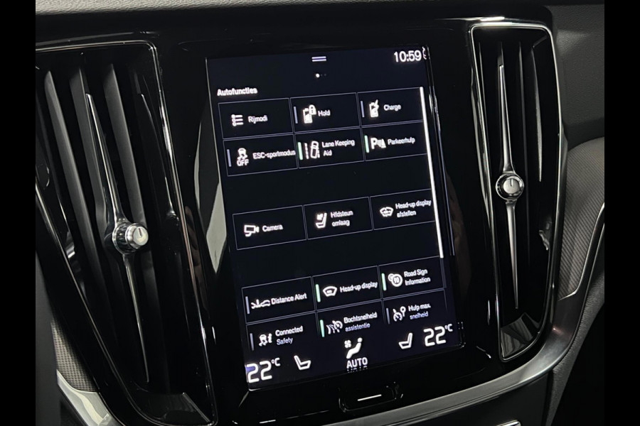 Volvo V60 Recharge T6 AWD Recharge R-Design | Adapt. Cruise c. | Trekhaak | Harman/Kardon | Camera | Keyless | HUD