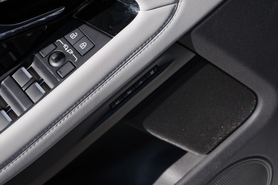 Land Rover Range Rover Evoque 1.5 P300e AWD R-Dynamic HSE PHEV, Schuif-Kanteldak, Meridan Sound, Memory